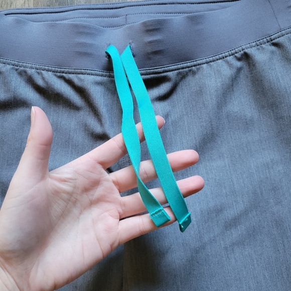 Women's Figs Livingston Scrub Pants Graphite Gray Size Small - Picture 7 of 13